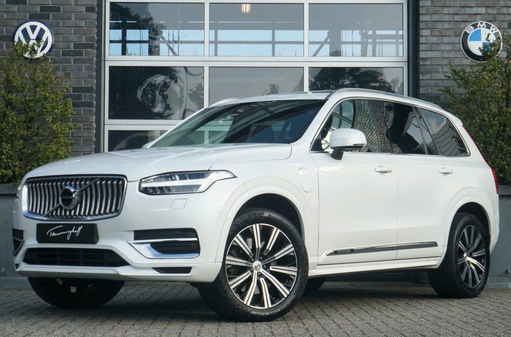 VOLVO XC90 2.0 T8 INSCRIPTION  RECHARGE PLUG-IN HYBRID AWD – PANO